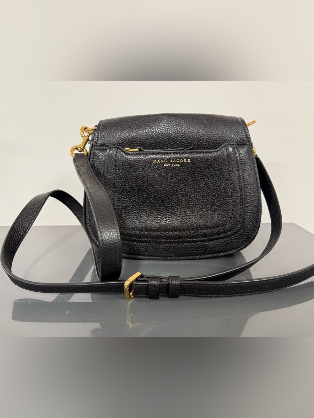 Marc Jacobs Empire City Mini Messenger Crossbody Black Pebbled Leather